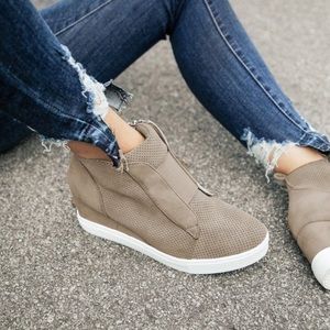 Taupe wedge sneaker bootie